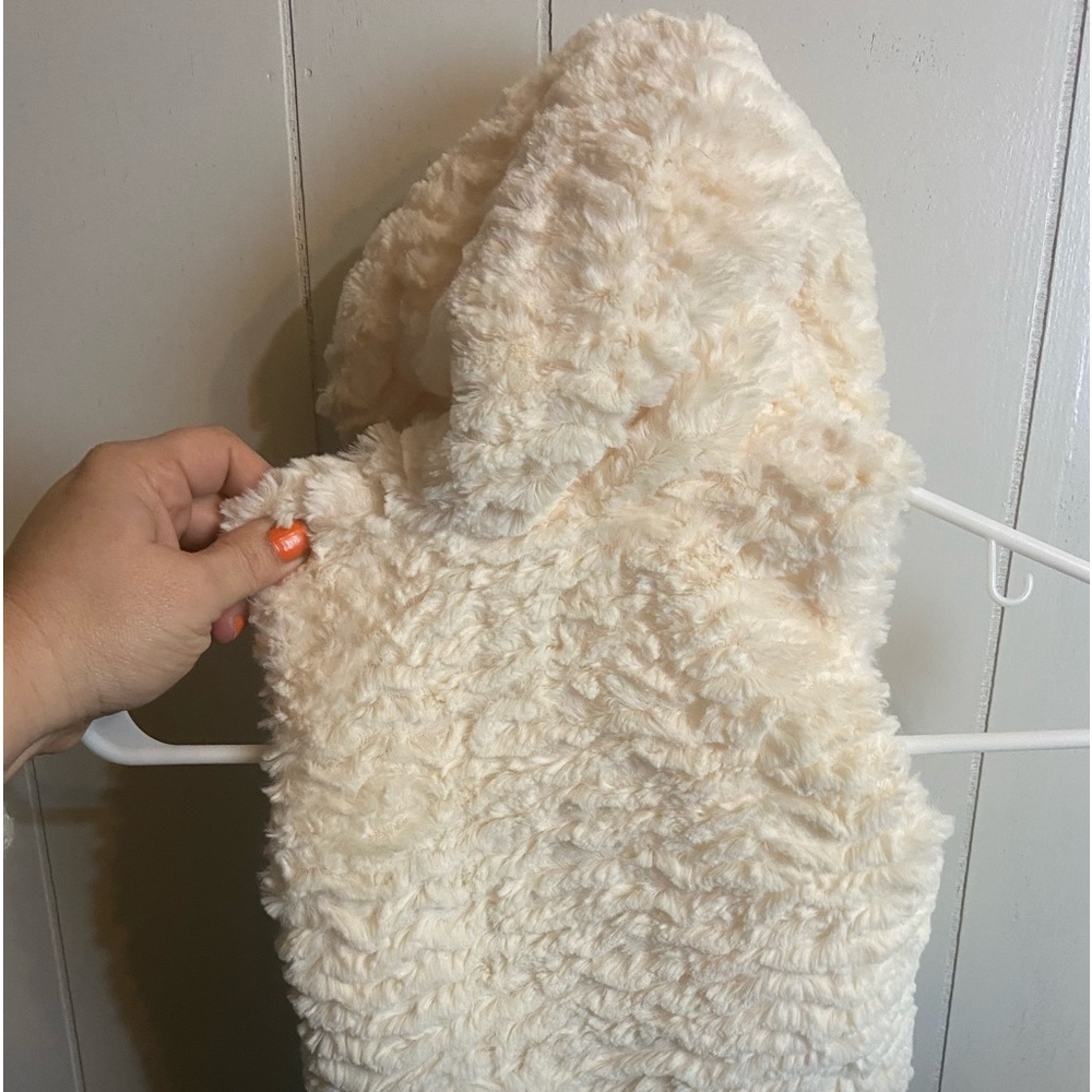 Wonder Nation 24 months 2T baby toddler faux Fur hooded lined vest - Picture 5 of 9